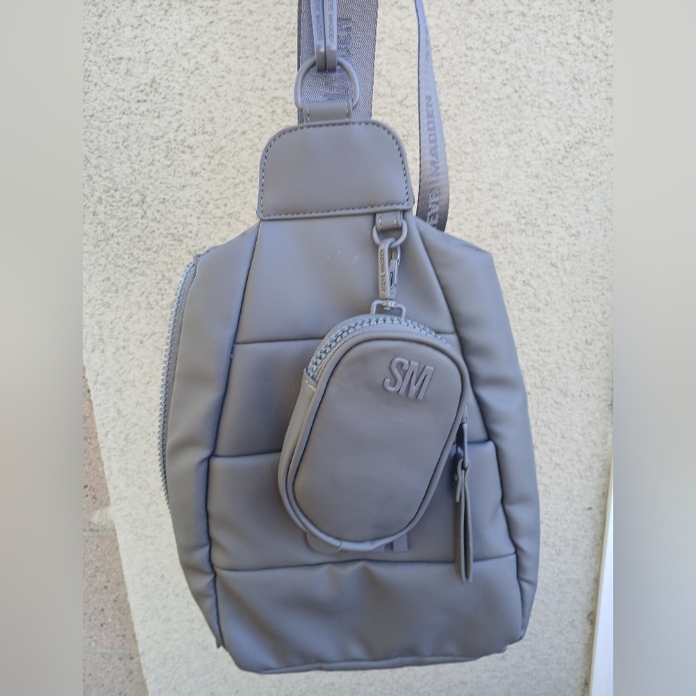 NEW Steve Madden Backpack - Picture 13 of 13
